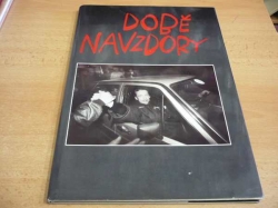 Době navzdory (1990) fotografická publikace